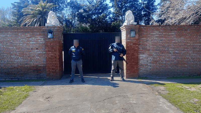 Vive en una mansión de Funes y es un socio clave del narco Esteban Alvarado: fue detenido por segunda vez